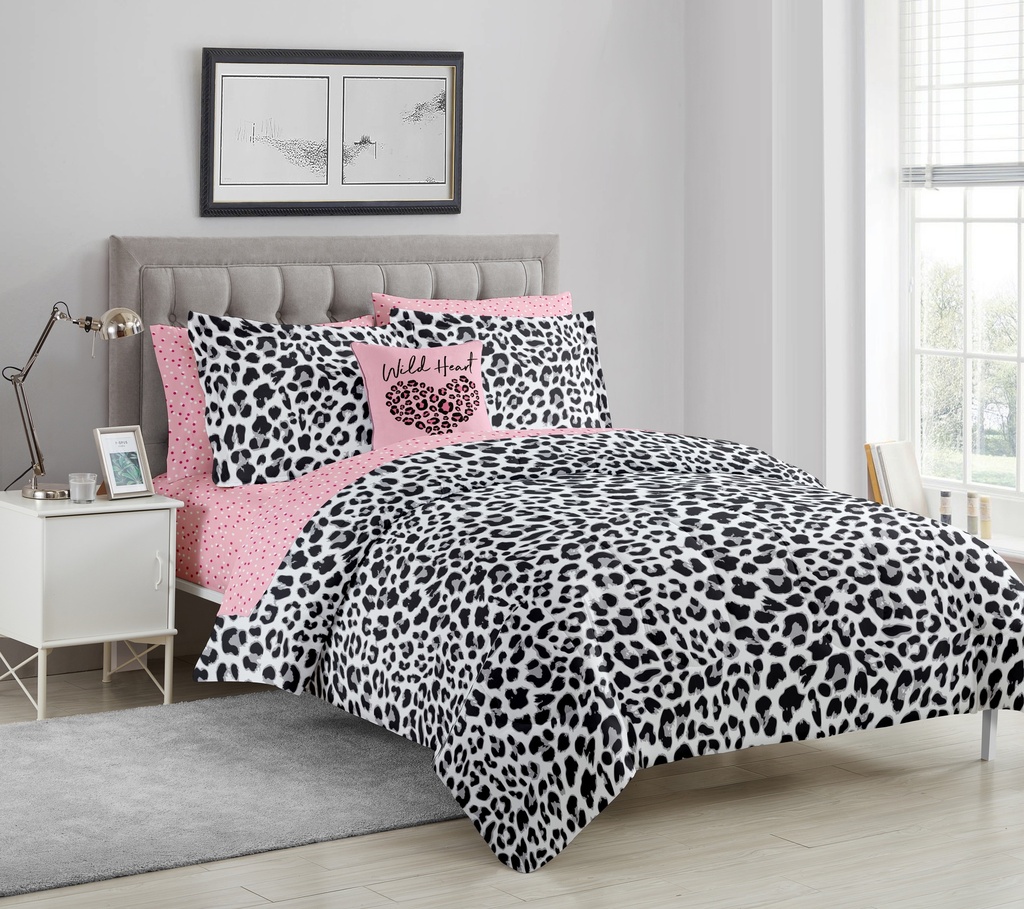 Bella Home 6-8 PC Comforter Set